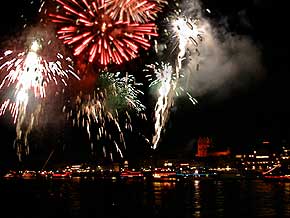 2000-09-30-12-boppard-290, � 2000 WHO