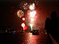 Firework Rhine in Flames St. Goar 2000-09-16-77-st-goar-200, � 2000 WHO